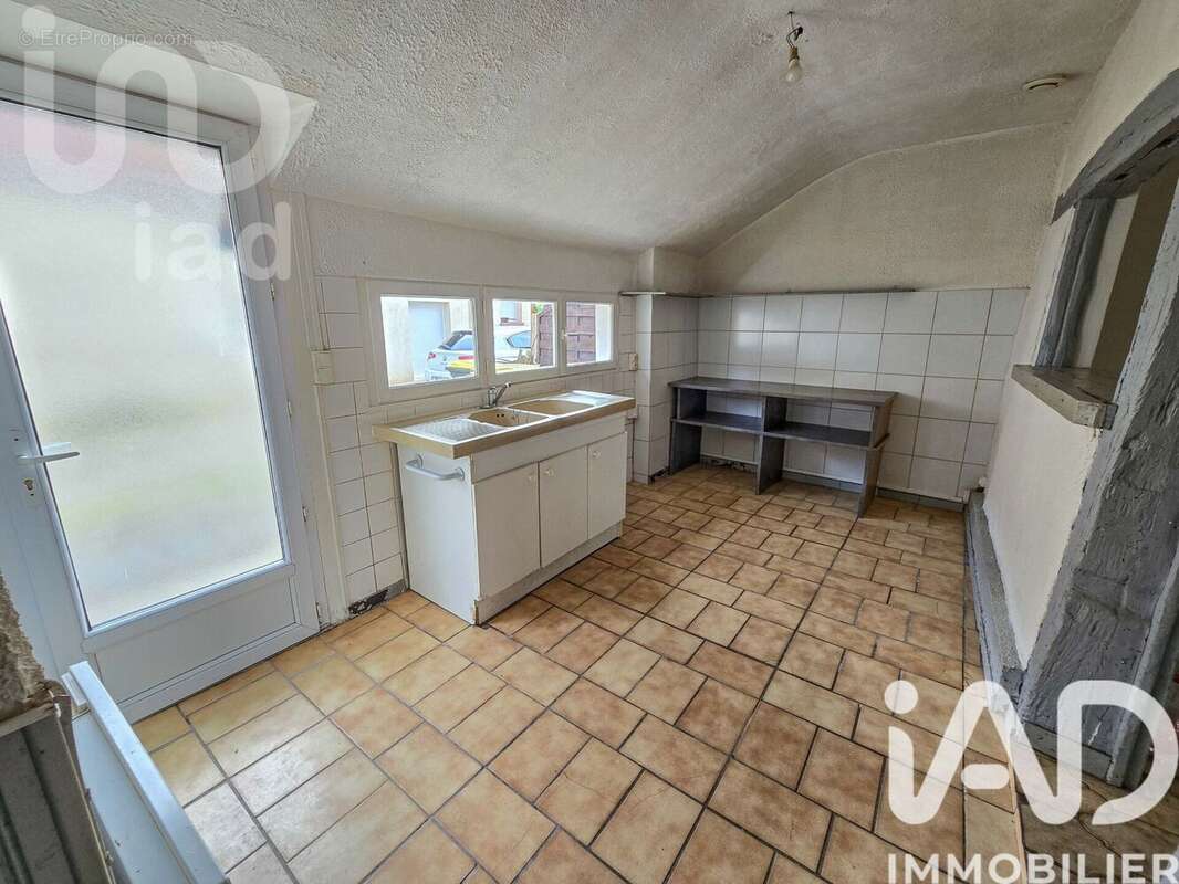 Photo 7 - Maison à CHEVILLON-SUR-HUILLARD