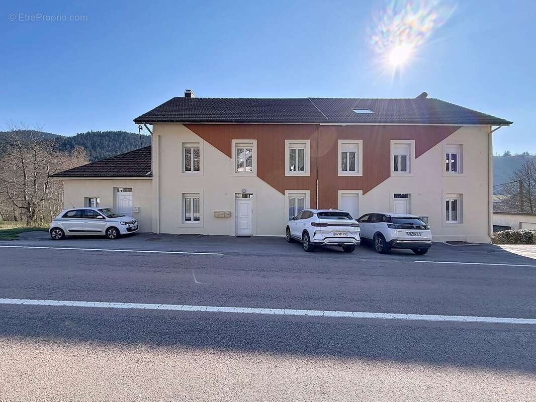 Appartement à LA BRESSE