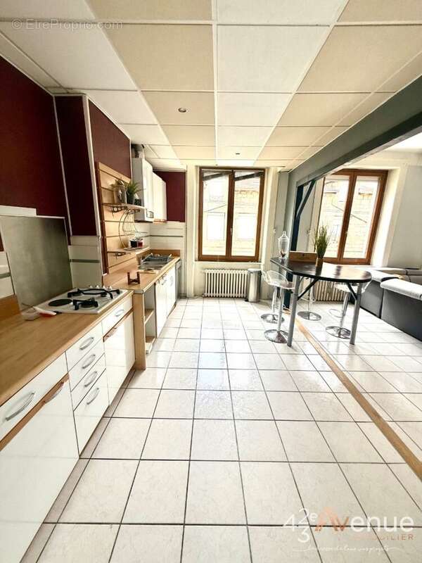 Appartement à SAINT-ETIENNE
