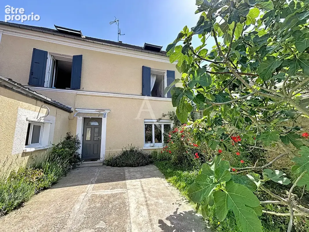 Maison à MELUN
