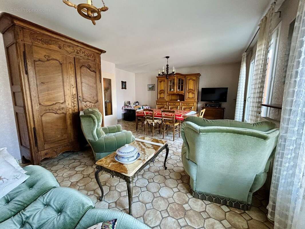 Maison 95 m² à Tain-L'hermitage  - photo 3