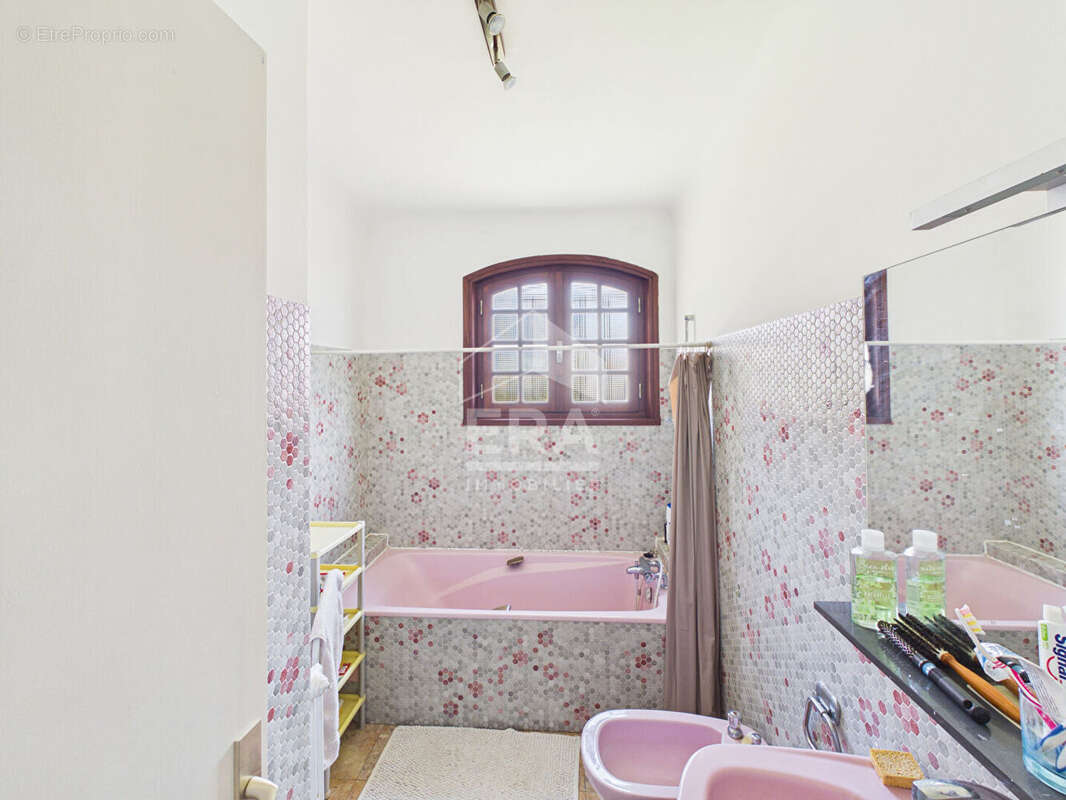 Maison à CAMBO-LES-BAINS