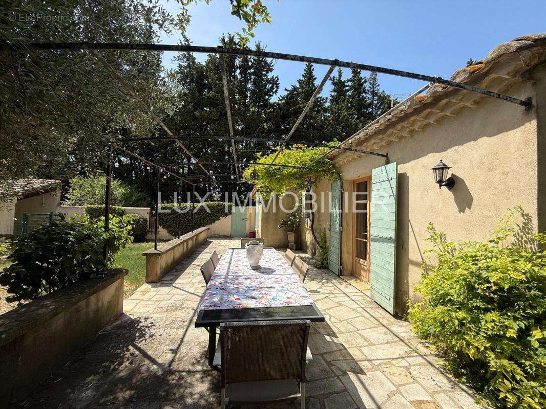 Maison à MAUSSANE-LES-ALPILLES