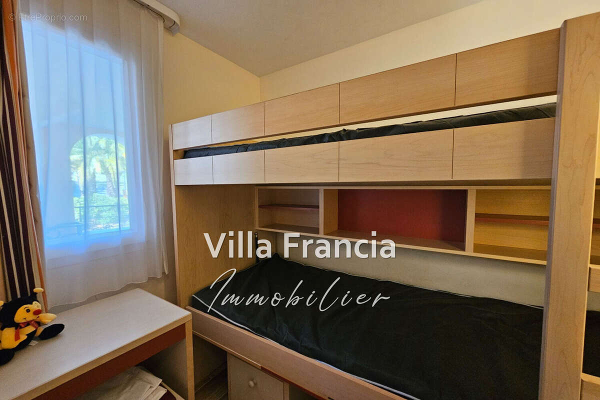 Appartement à SAINT-RAPHAEL