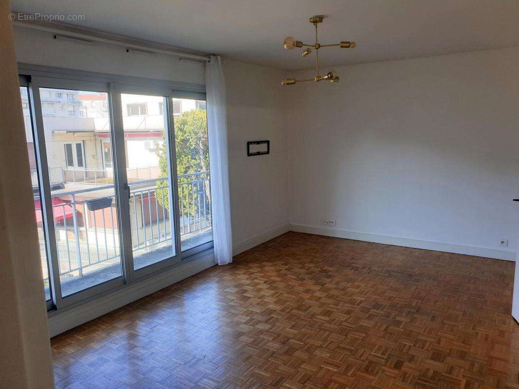 Appartement à BOULOGNE-BILLANCOURT