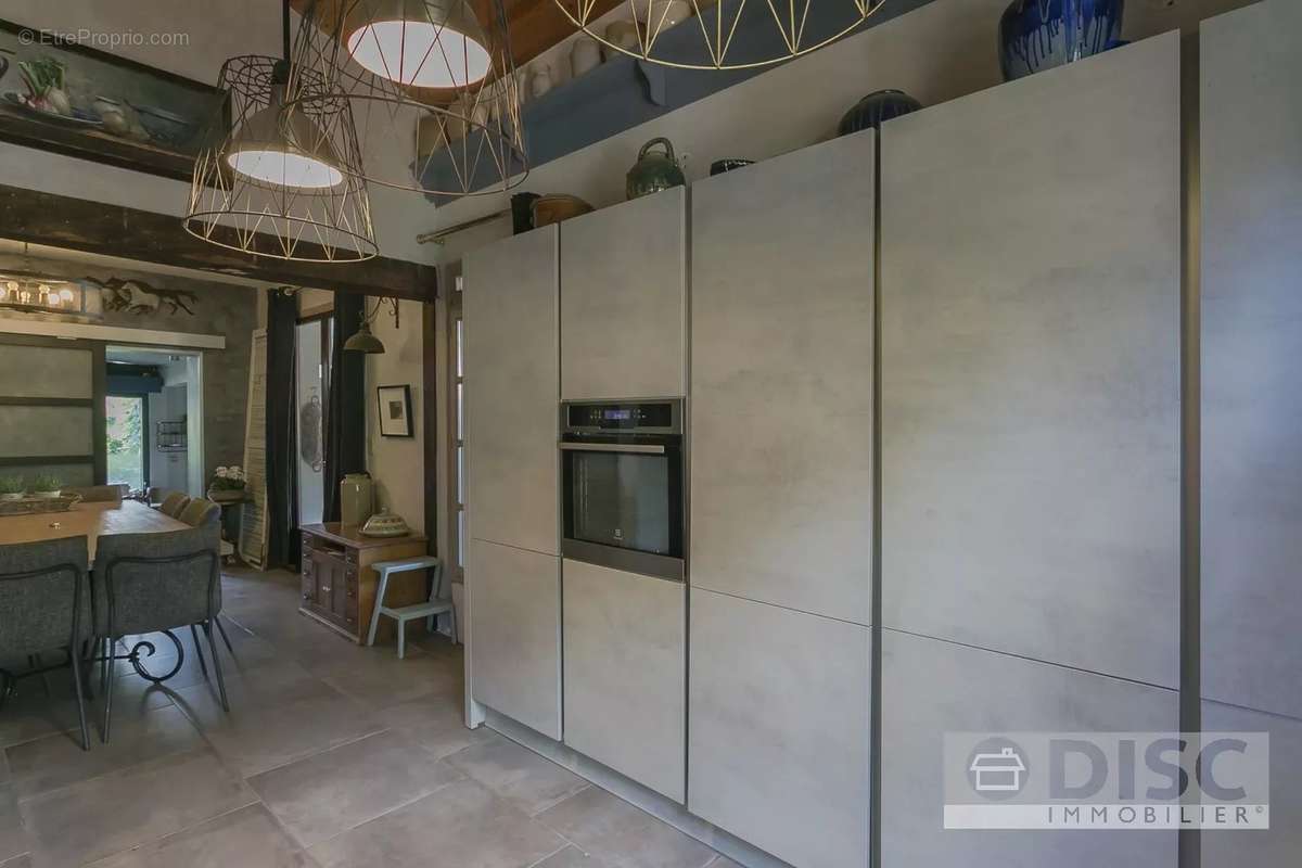 Maison à MONTFERMIER