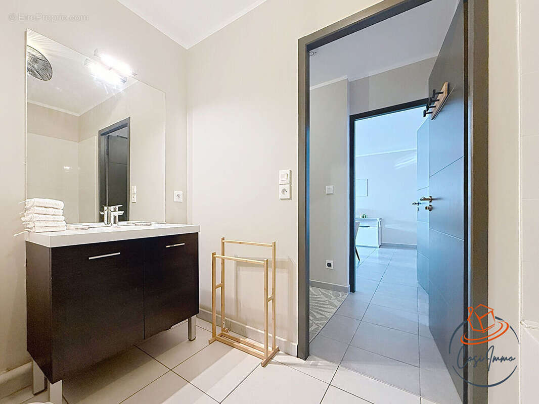 Appartement à SAINT-GENIS-POUILLY