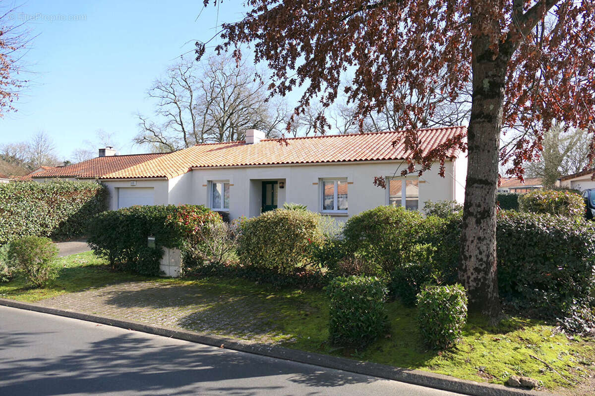 Maison à LES SORINIERES