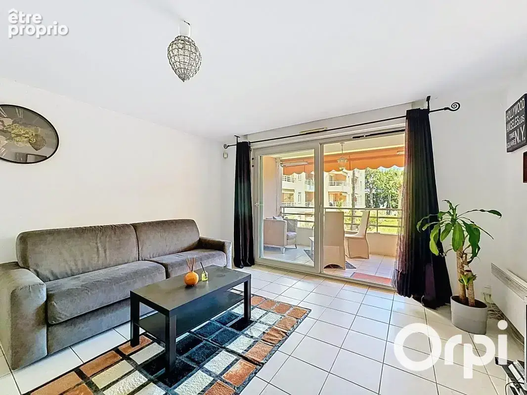 Vaugrenier - 2p 51 m² avec stationnement - calme - photo 2