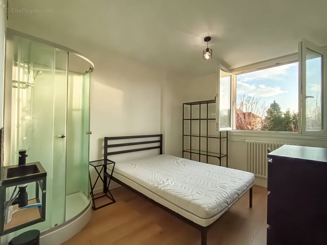 Appartement à VILLE-LA-GRAND
