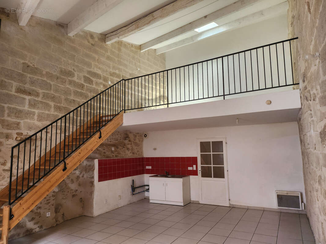 Magnifique appartement atypique a uzes - photo 2