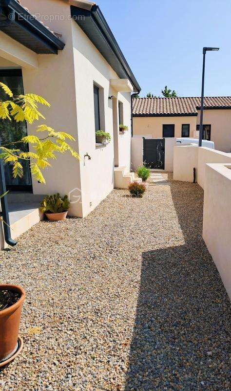 Maison à CAZEDARNES