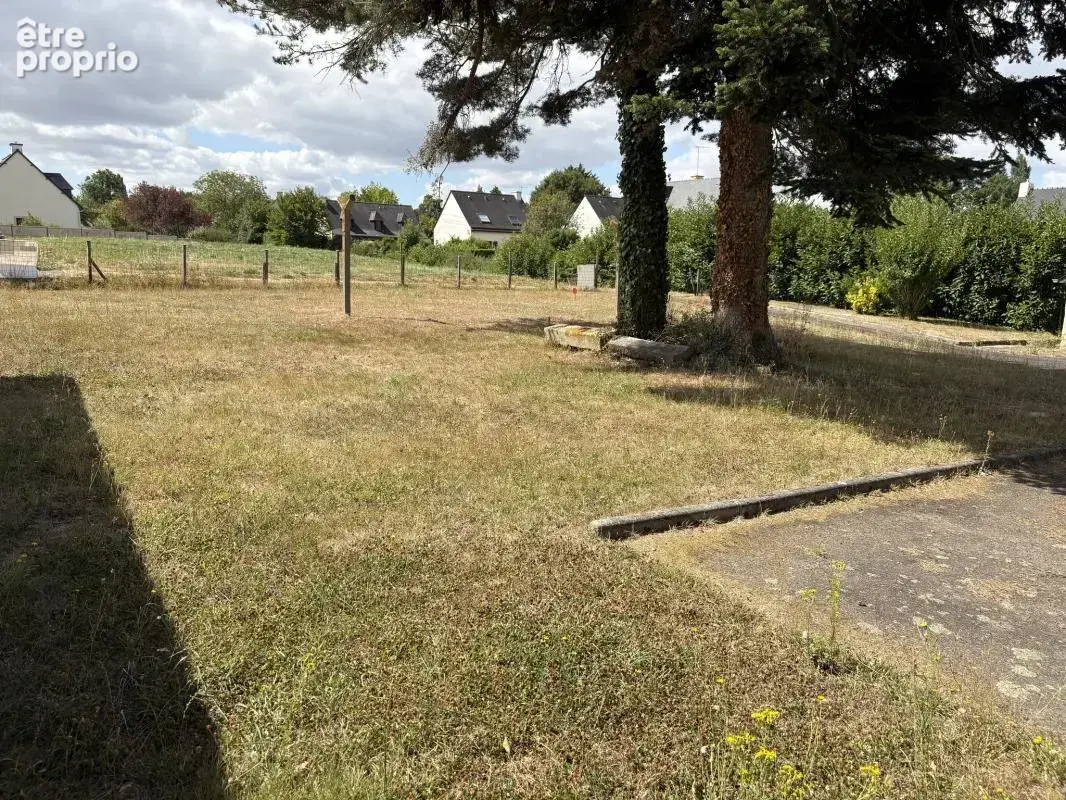 Terrain, 647 m², Saint-Sulpice-la-Forêt - photo 4