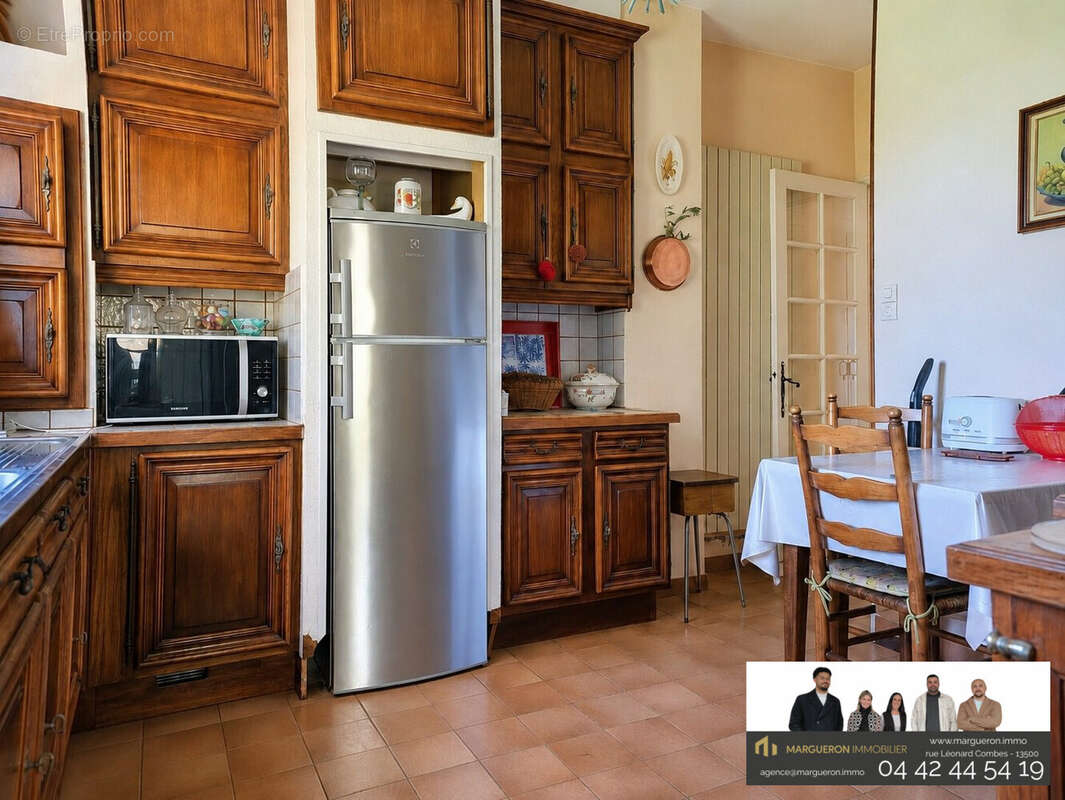 Maison 158 m² à Martigues  - photo 5