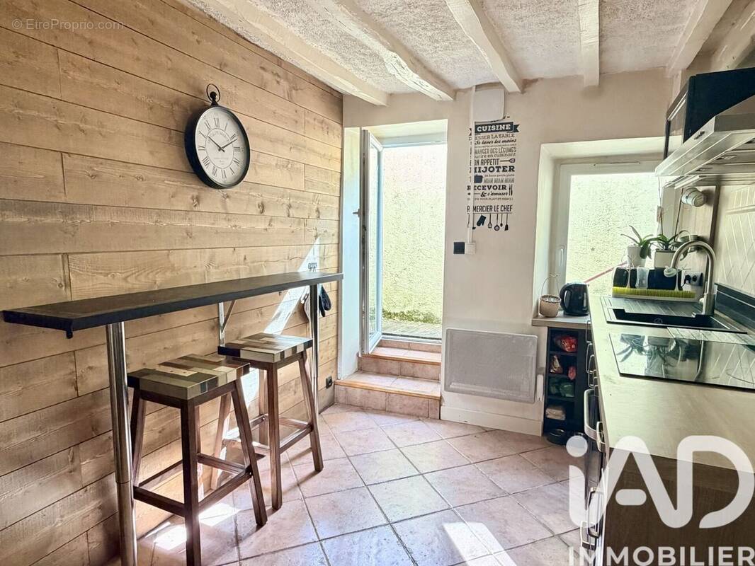 Photo 1 - Maison à LA QUEUE-LES-YVELINES