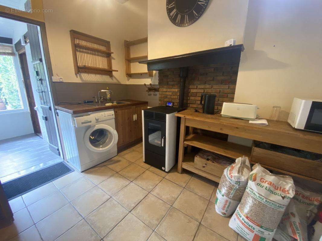 Maison à NANTEUIL-EN-VALLEE