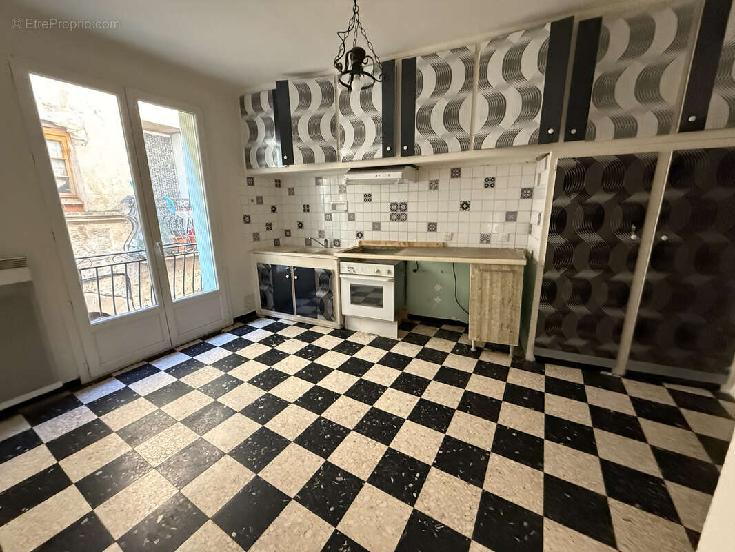 Maison à SAINT-JEAN-DE-FOS