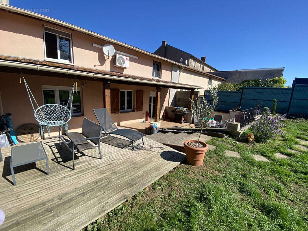 Maison à EINVILLE-AU-JARD