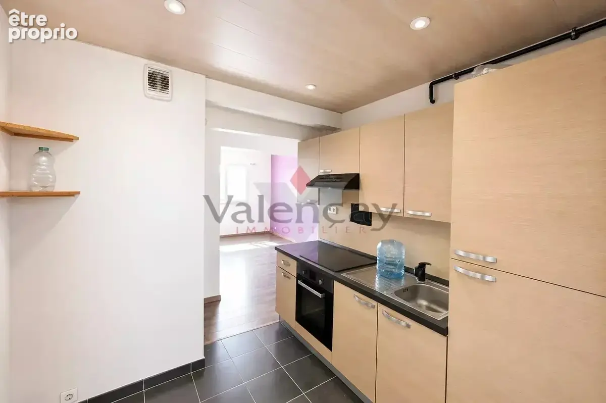 MULHOUSE – F3 de 56 m² avec loggia – Vue dégagée – À rénover - photo 2