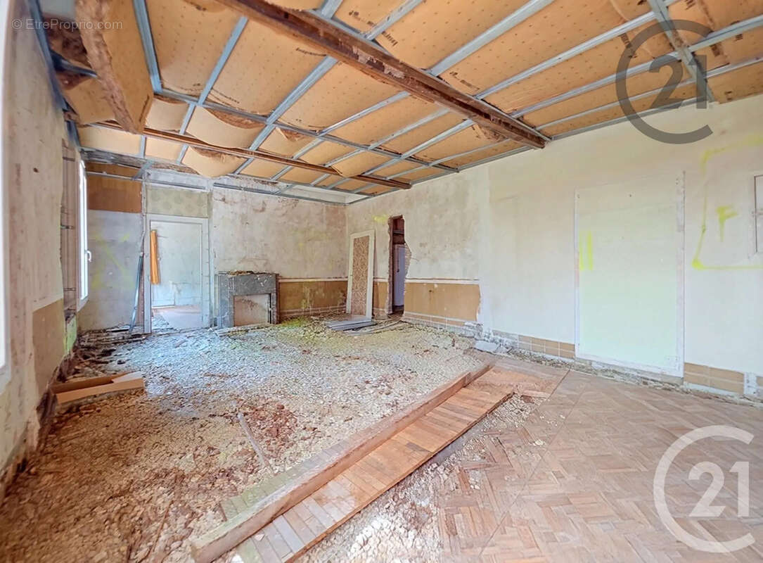 Maison 77 m² à Troyes  - photo 3