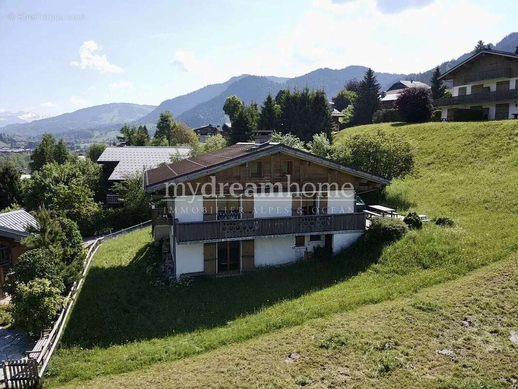 Maison à PRAZ-SUR-ARLY