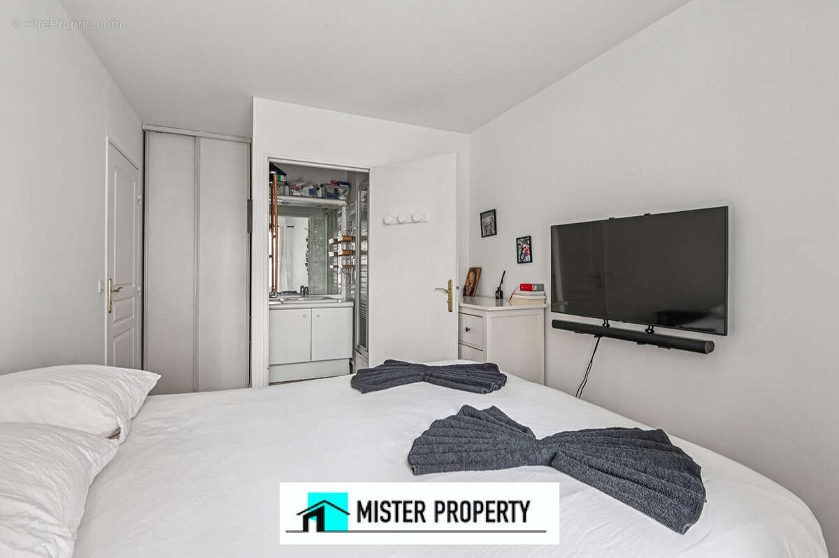 Appartement à LEVALLOIS-PERRET
