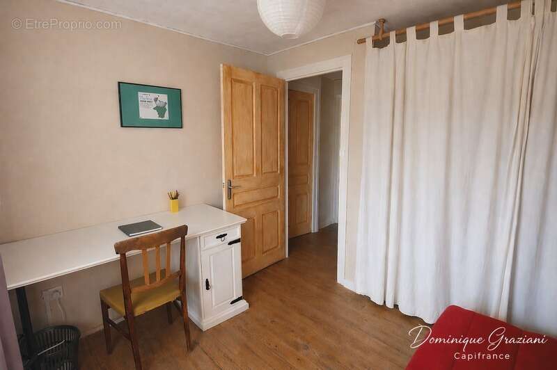 Un havre de paix sur 1500 m² de terrain – charme et tranquillité absolue à Leignecq (42380) - photo 12