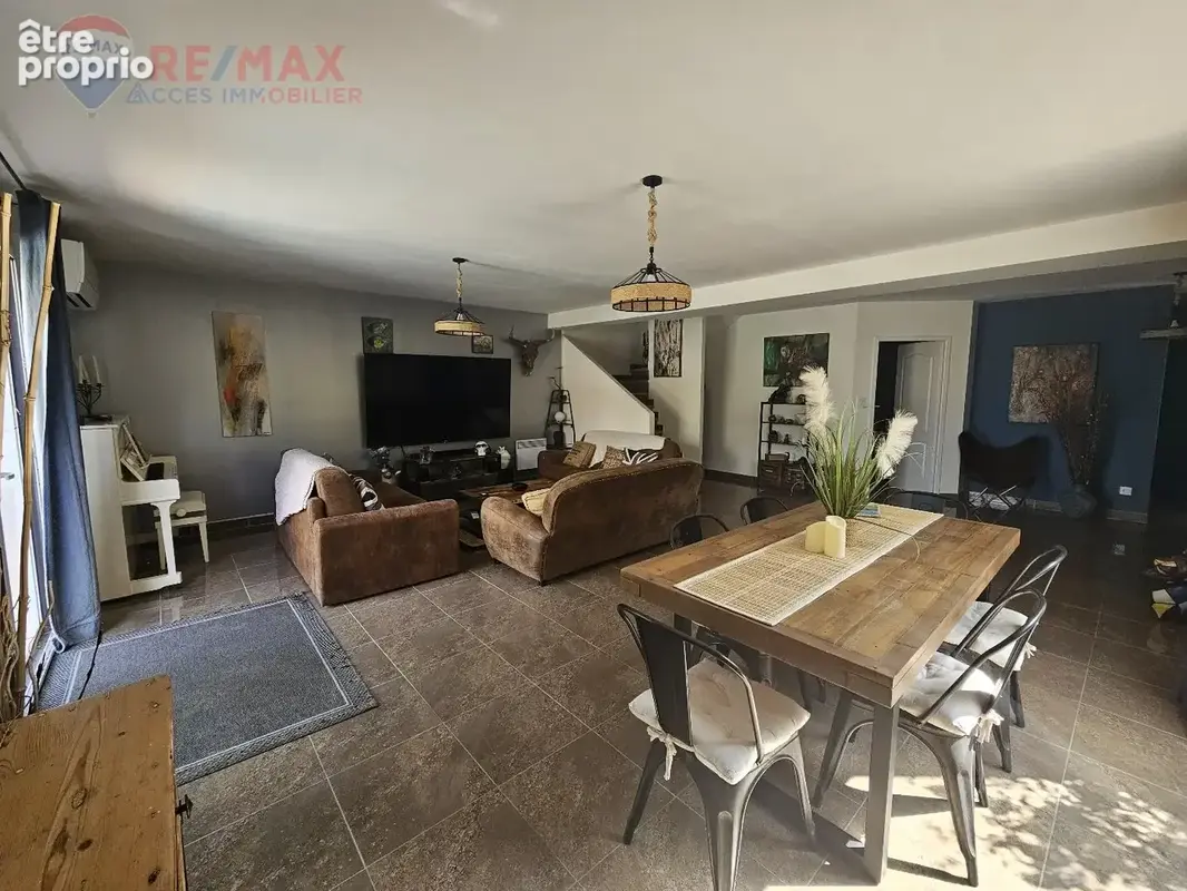 Villa de type 6 avec piscine jardin et garage - photo 6