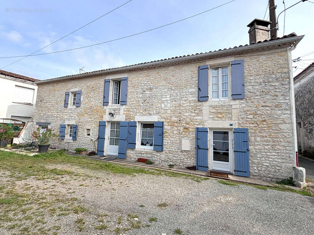 Maison Le Gua 4 pièce(s) 89 m2 - photo 4