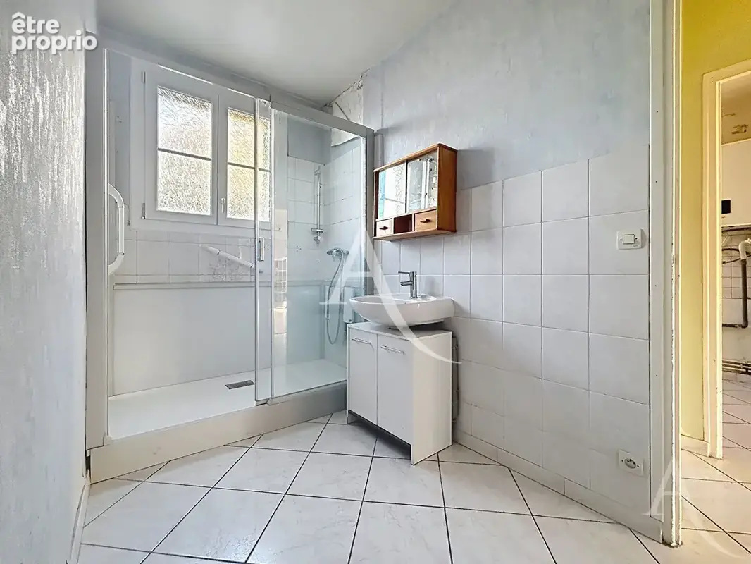 Appartement Place Saint Maclou à Mantes La Jolie, 2 pièces 57.37 m2 - photo 6