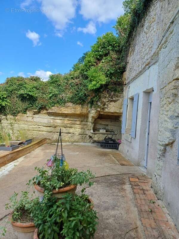 Maison à MONTRICHARD