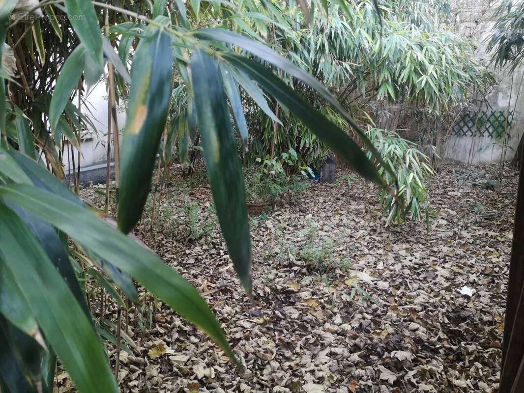 Appartement à PARIS-19E