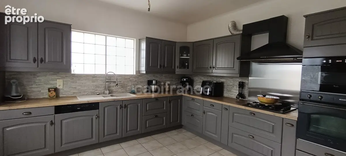 Virginie MASSON Capifrance vous propose Maison familiale 6 chambres avec sous-sol complet et terrain de 4 532 m² - photo 10