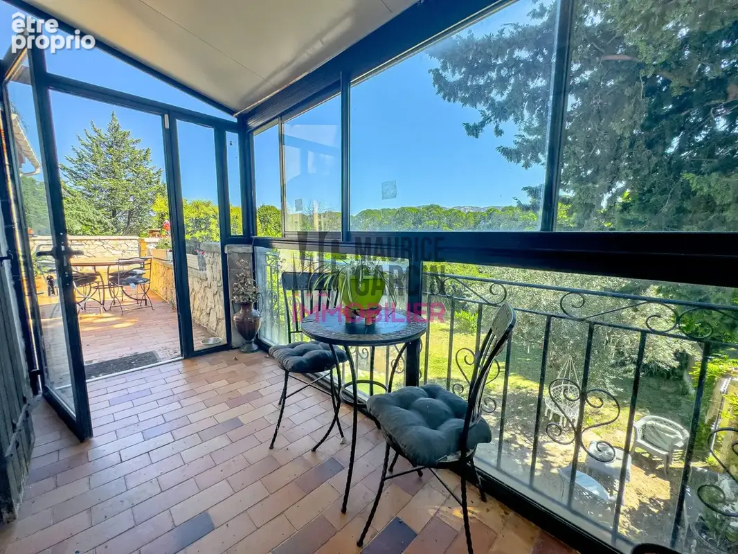 Maison 6 pièces 213 m² à vendre à Robion (84440) - photo 9