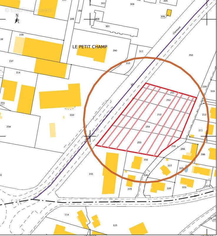 Terrain à PONT-DU-CHATEAU