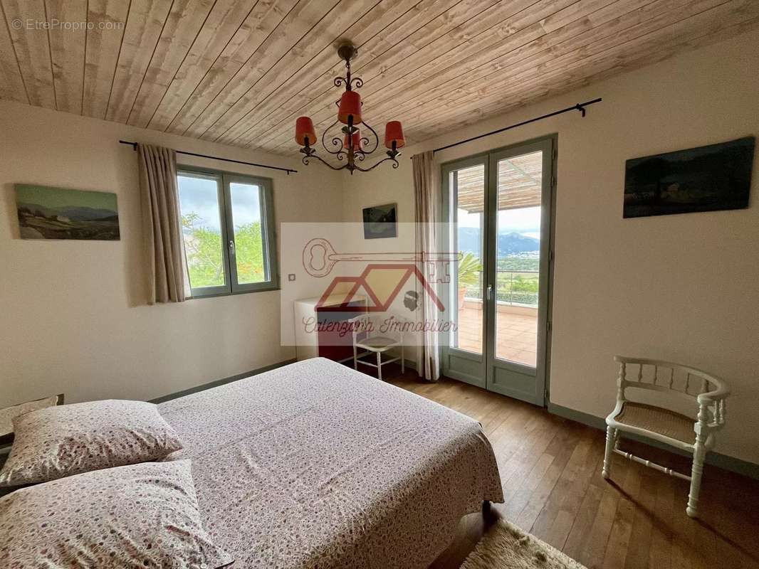 Maison à L'ILE-ROUSSE