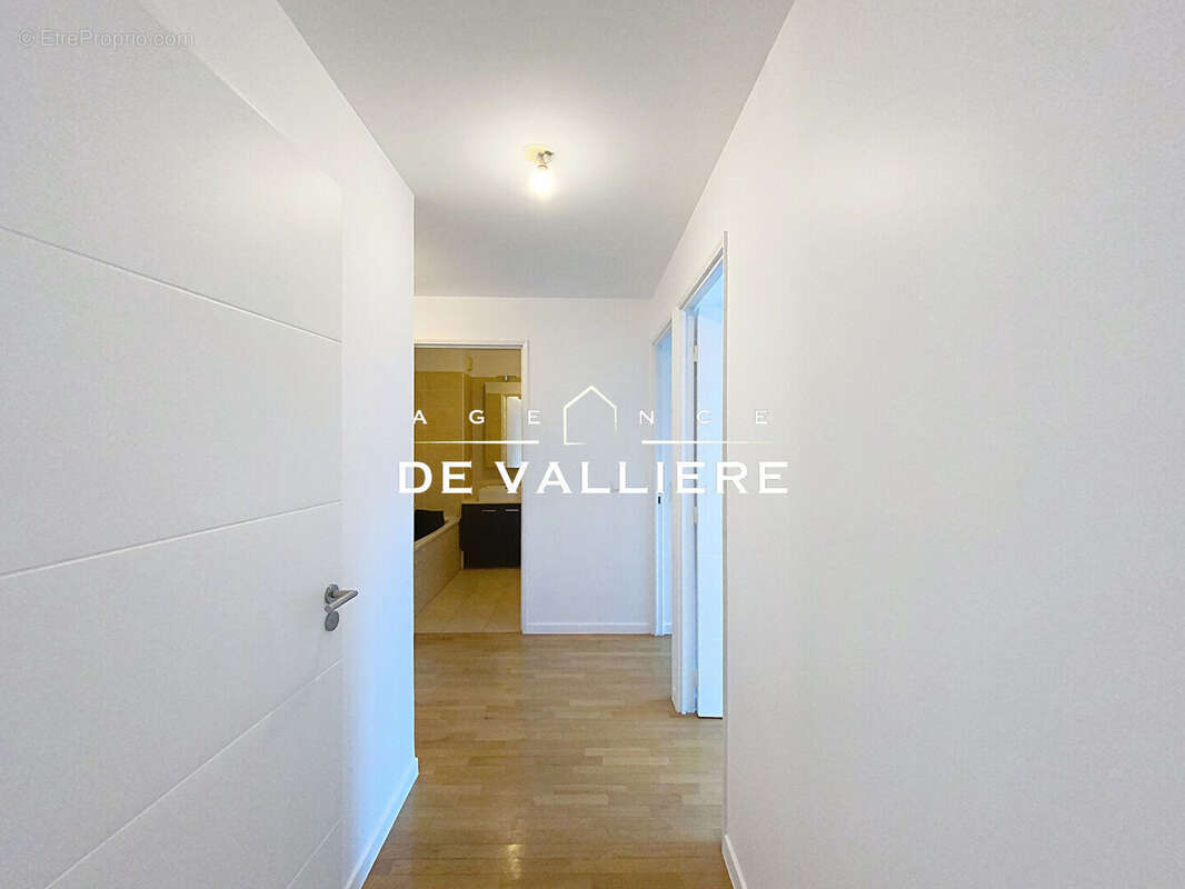 Appartement à SURESNES