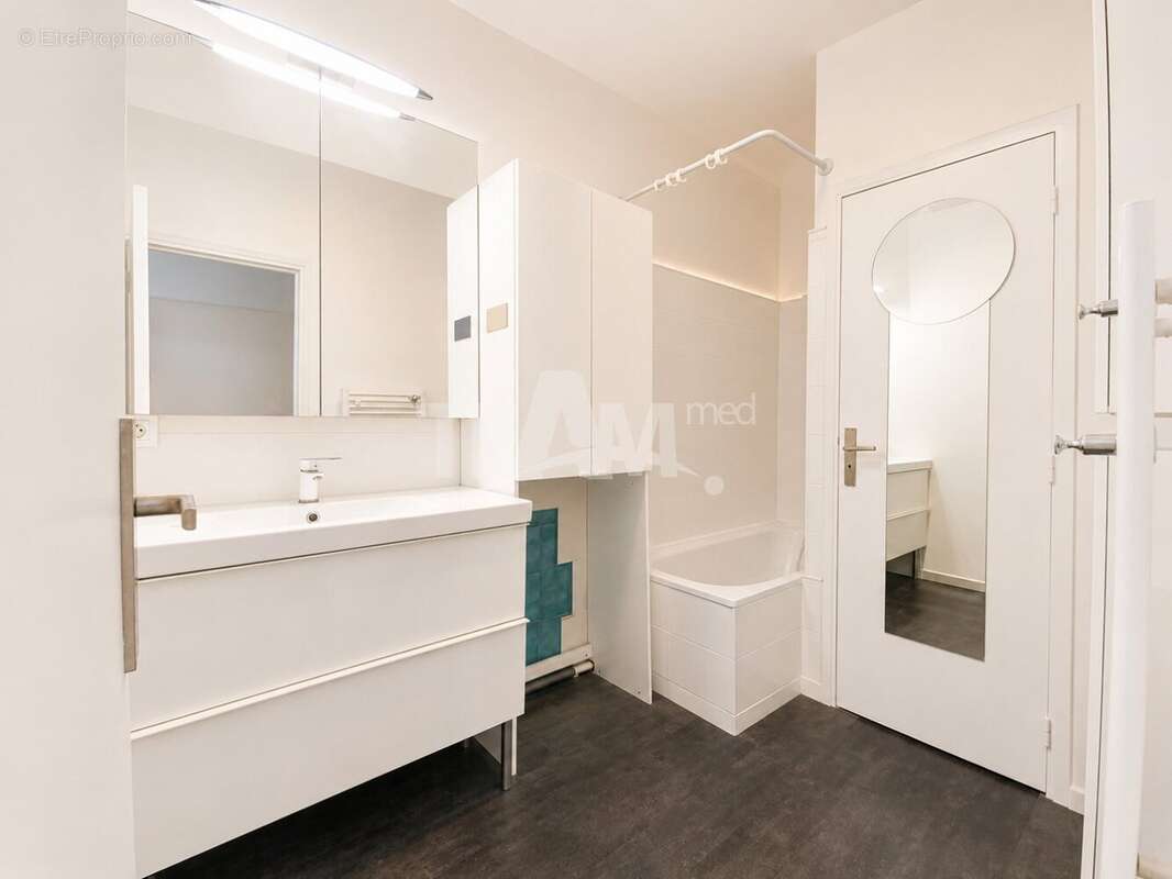 Grand T2 quartier V.Hugo - photo 8