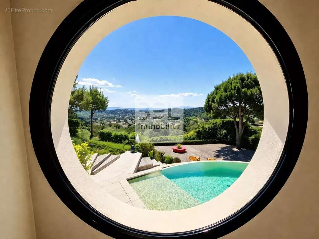 Maison à VILLENEUVE-LES-AVIGNON