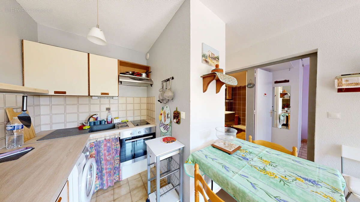 Appartement T2 avec loggia, idéal investissement - photo 8