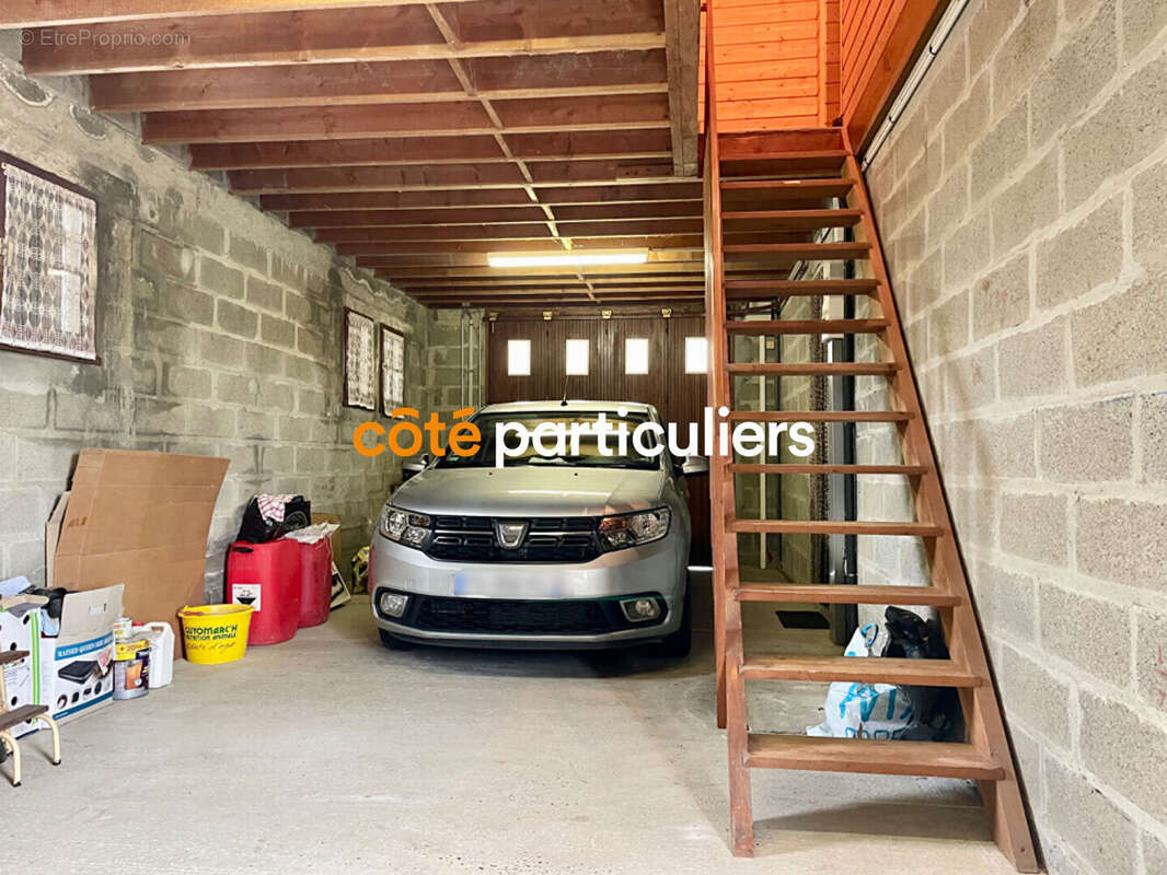 Maison à REMILLY-SUR-LOZON