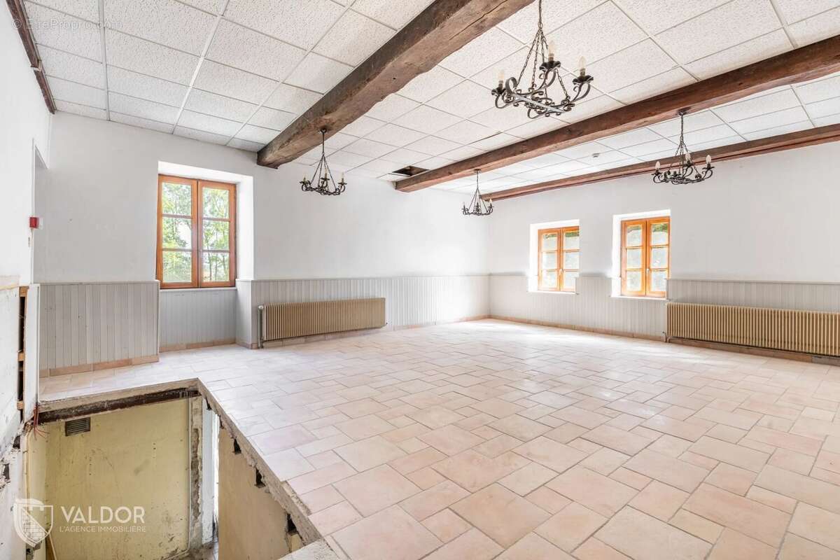 Maison à SAINT-ALBAIN