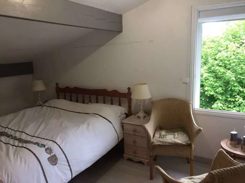 Maison au Pays Basque de 185 m² avec 3 chambres et 2 studios - photo 6