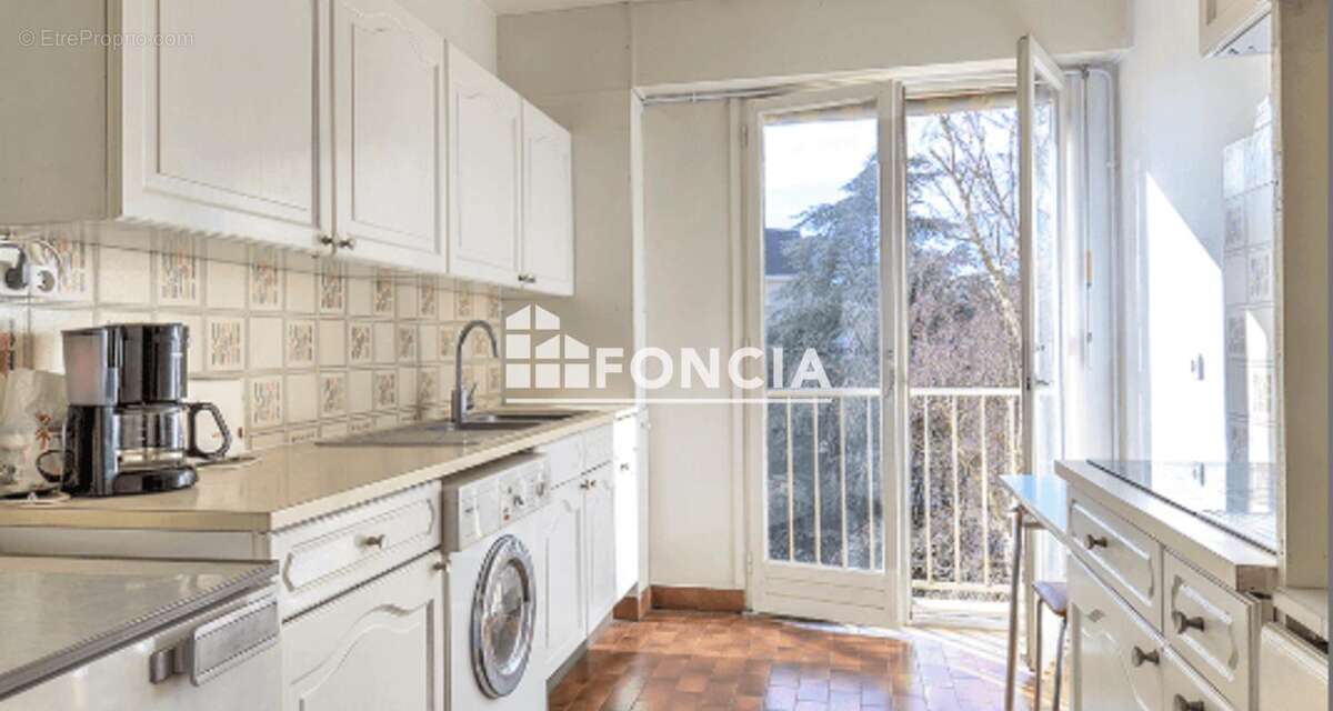 Appartement à VERSAILLES