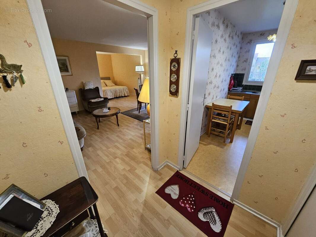 Appartement à TOURGEVILLE