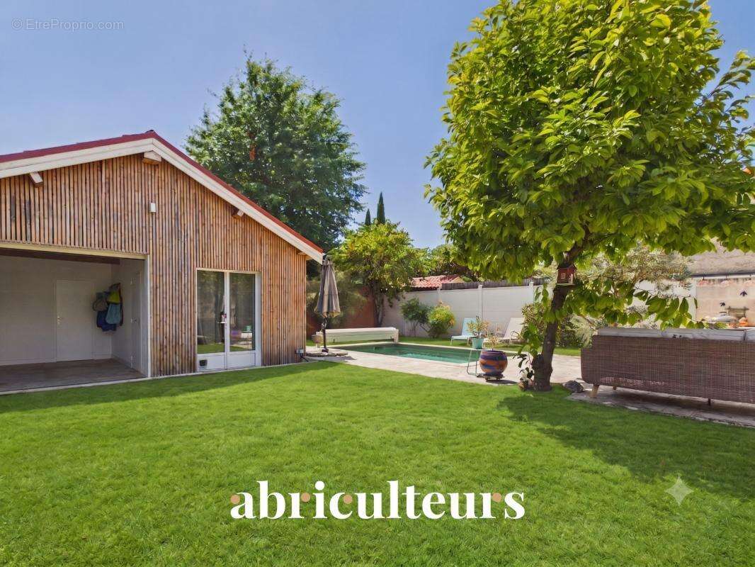 Maison à BORDEAUX