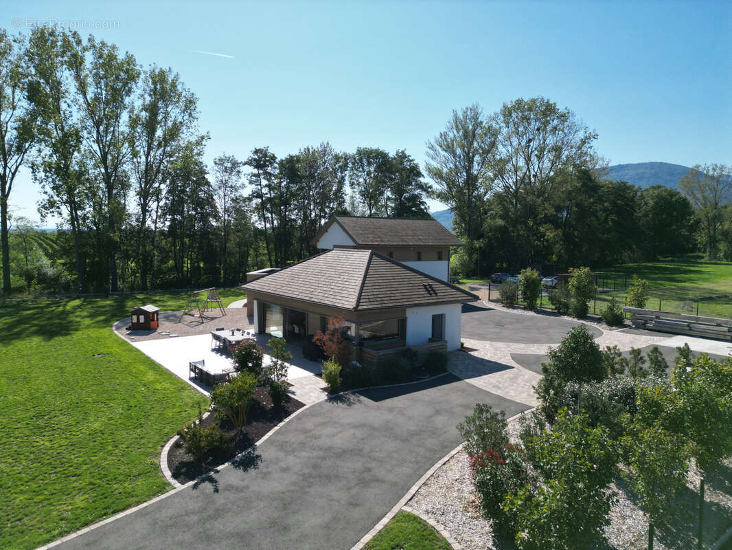 Maison à SOULTZ-HAUT-RHIN