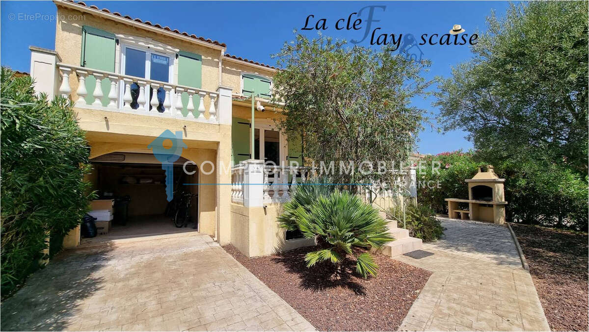 VAR (83) - À VENDRE - VIDAUBAN - Villa 3 chambres dans un domaine hôtelier sécurisé - photo 16
