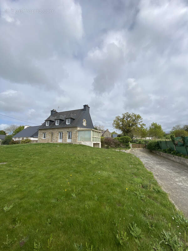 Maison à MINIHY-TREGUIER