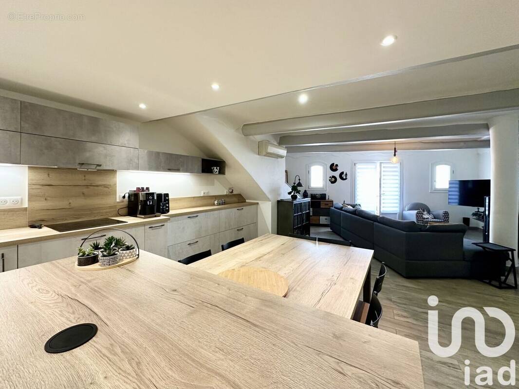 Photo 1 - Maison à ROQUEBRUNE-SUR-ARGENS